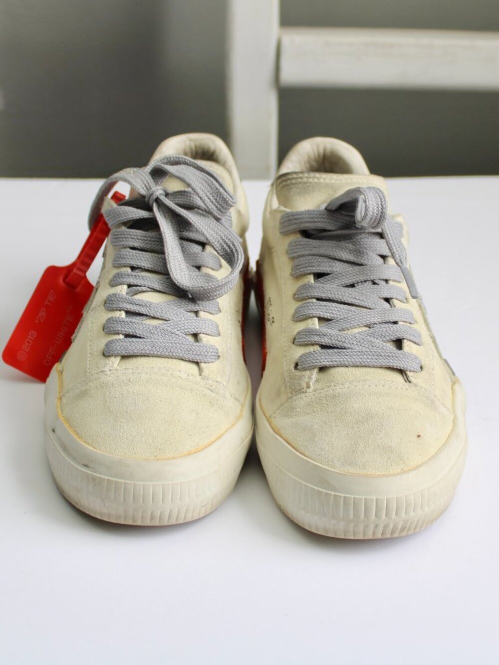 Off-White 'White Black' Striped Vulcanized Sneakers 2013 Size 38 / 7.5 US - Picture 3 of 12